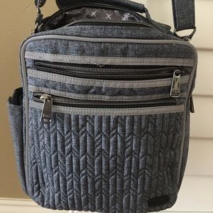 Lug boxcar crossbody bag